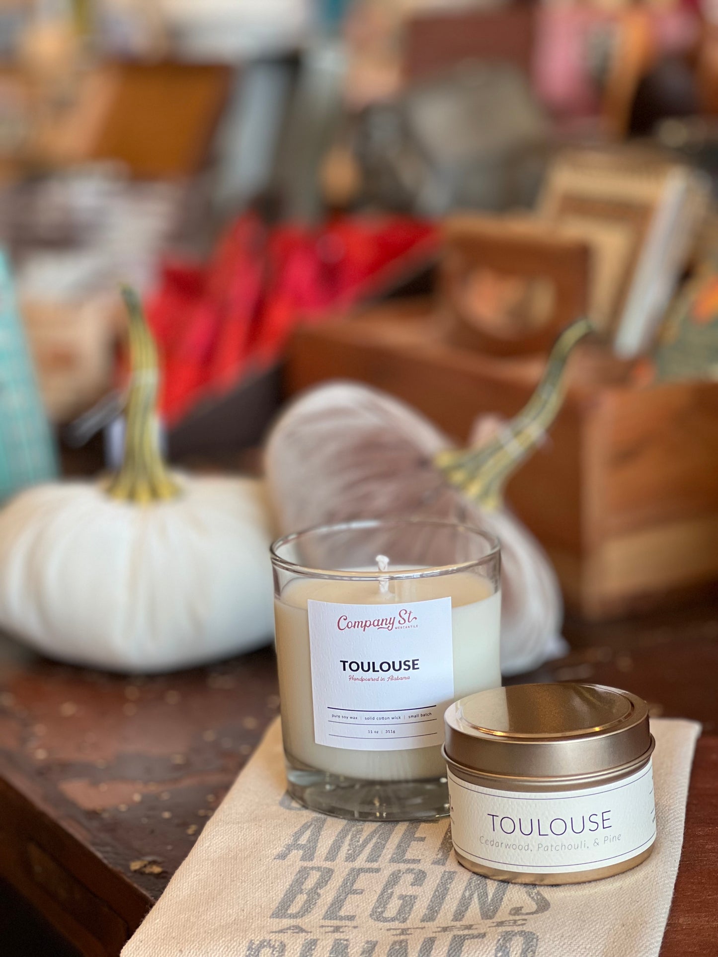 Toulouse Candle