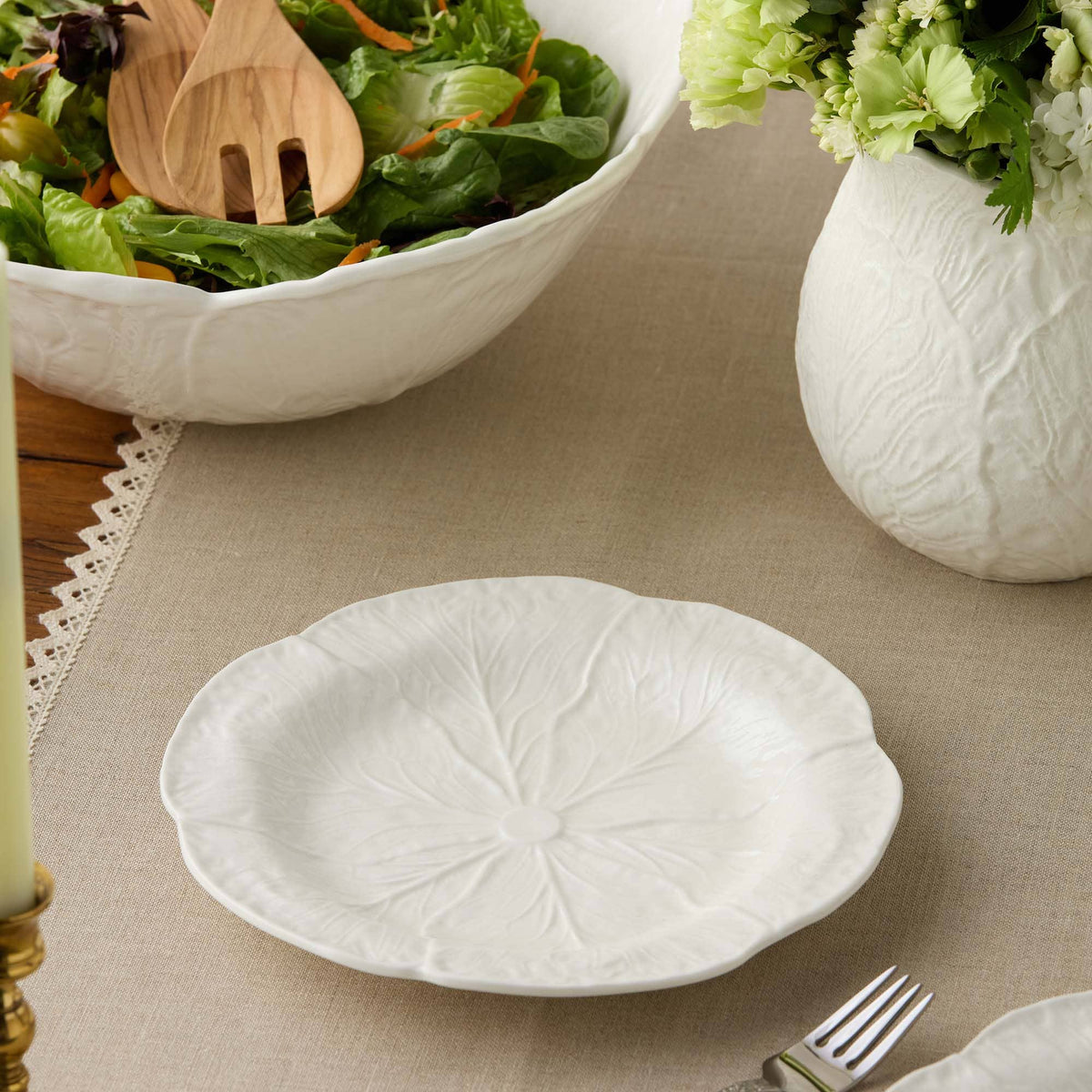 Le Jardin White Cabbage 3-D Salad Plate 9 in