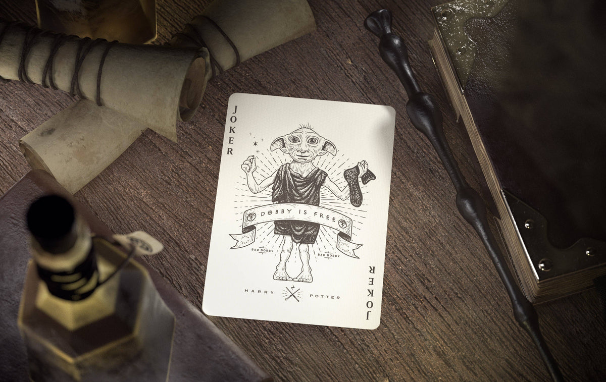 Harry Potter Playing Cards: Red (Gryffindor)