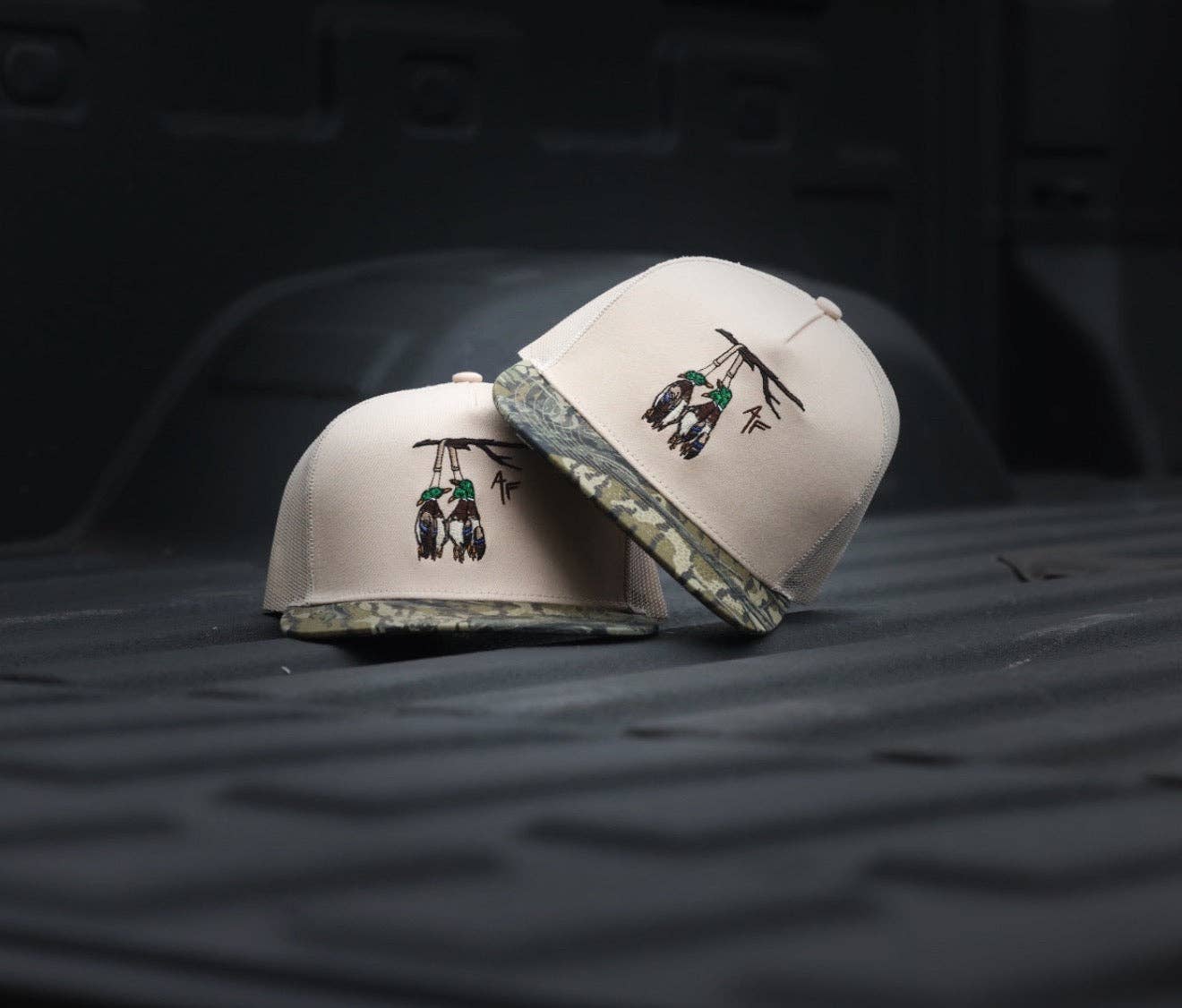 Duck Lanyard - Khaki Treestand